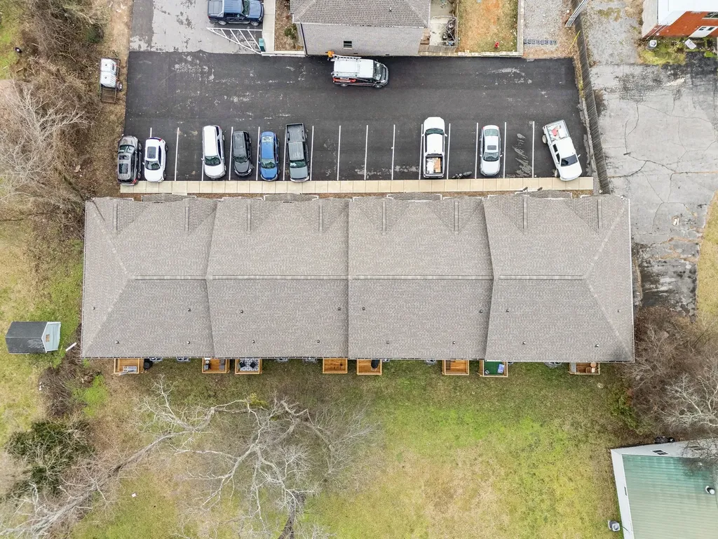 122 W Broad Street Smithville TN 37166