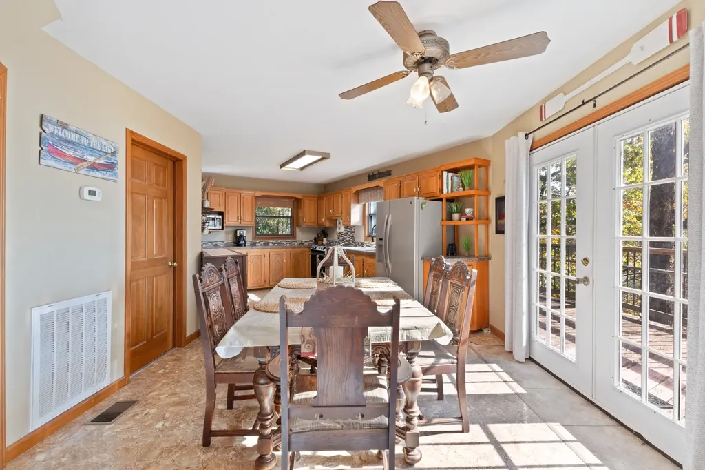 9828 Clydeton Road Waverly TN 37185