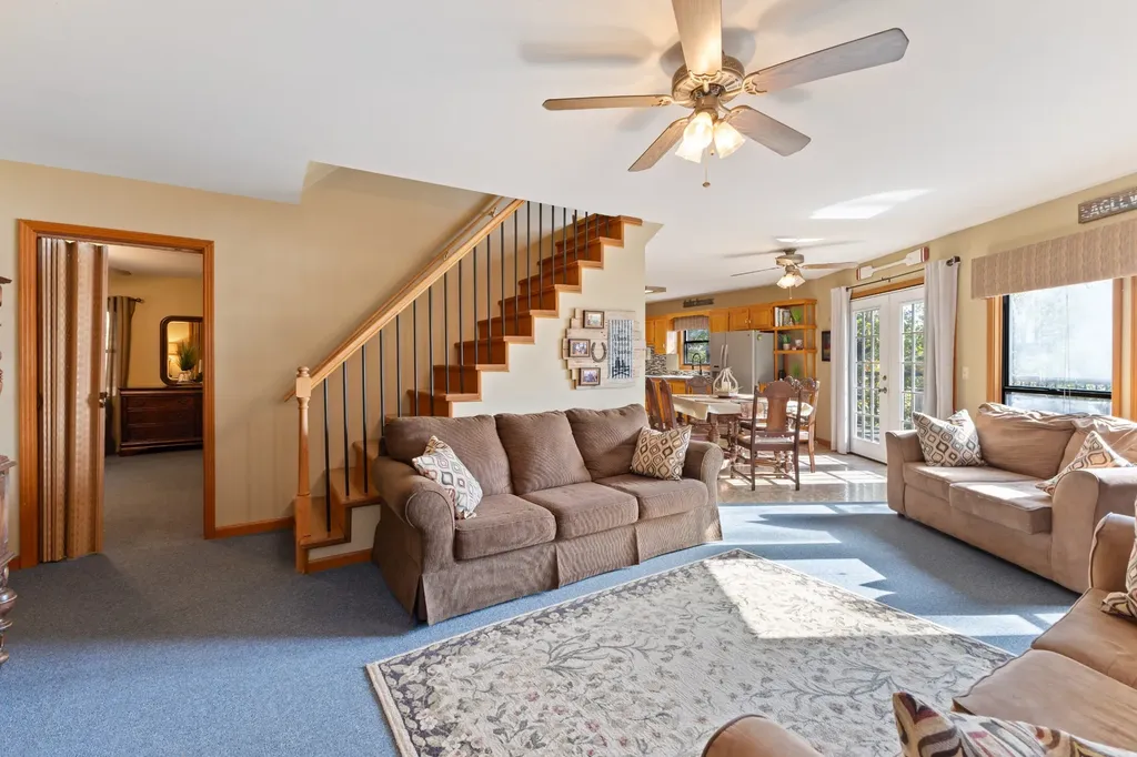 9828 Clydeton Road Waverly TN 37185