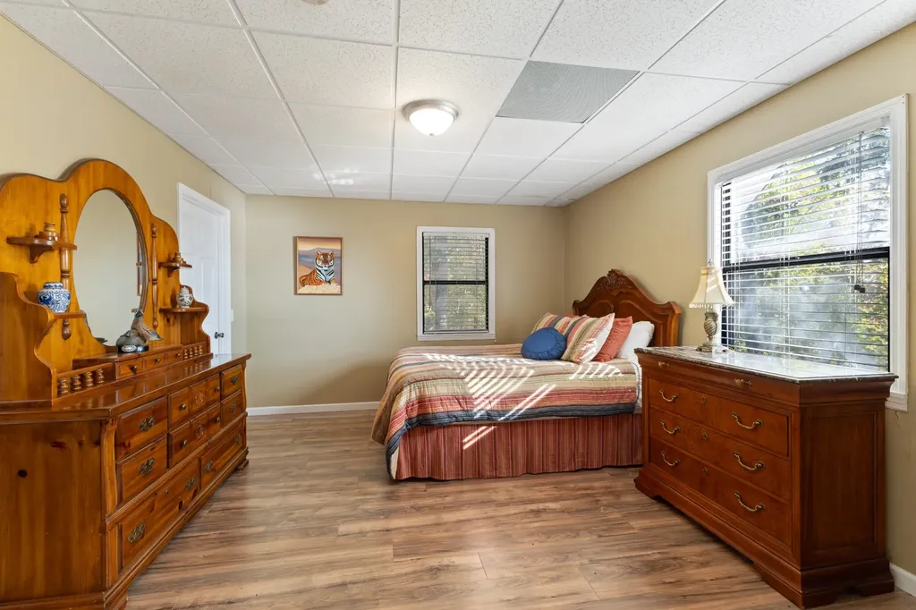 9828 Clydeton Road Waverly TN 37185