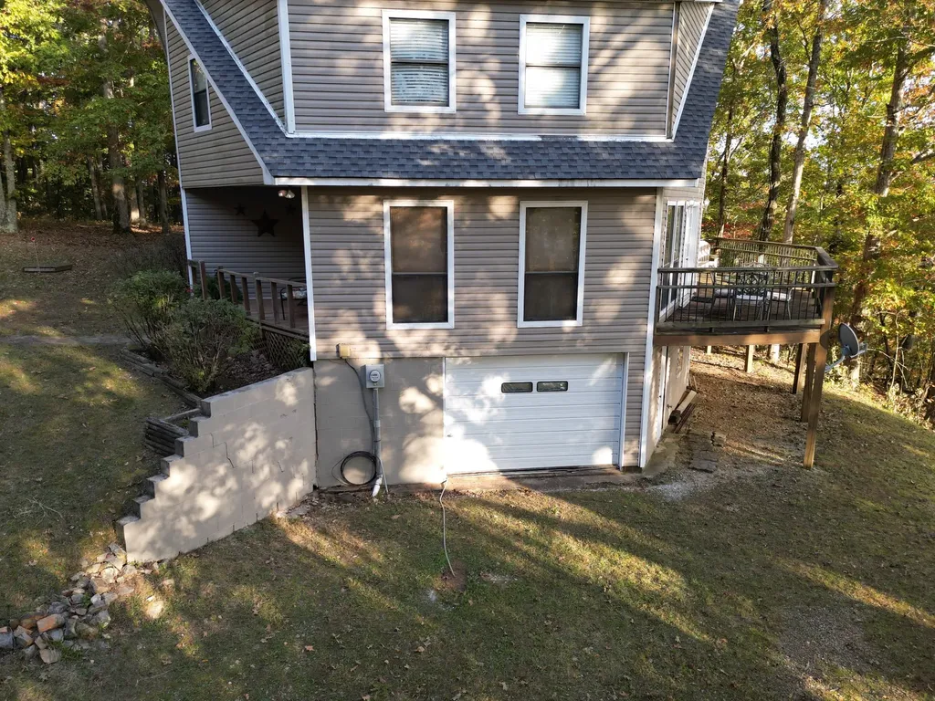 9828 Clydeton Road Waverly TN 37185