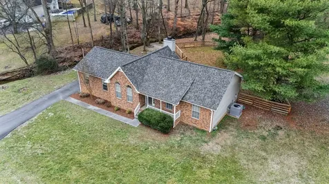 303 Autumn Wood Drive White House TN 37188