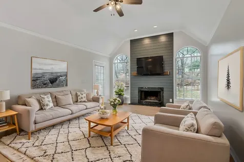 303 Autumn Wood Drive White House TN 37188