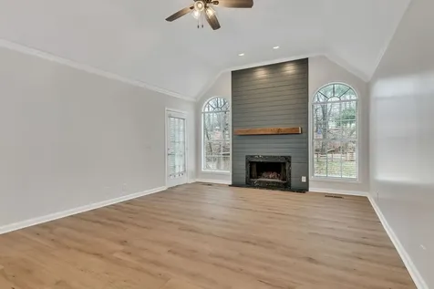 303 Autumn Wood Drive White House TN 37188