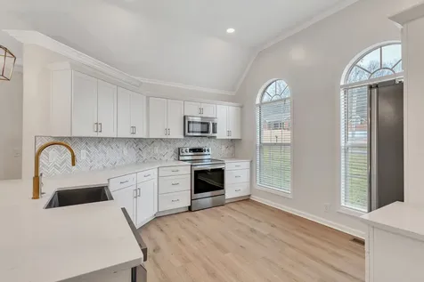 303 Autumn Wood Drive White House TN 37188