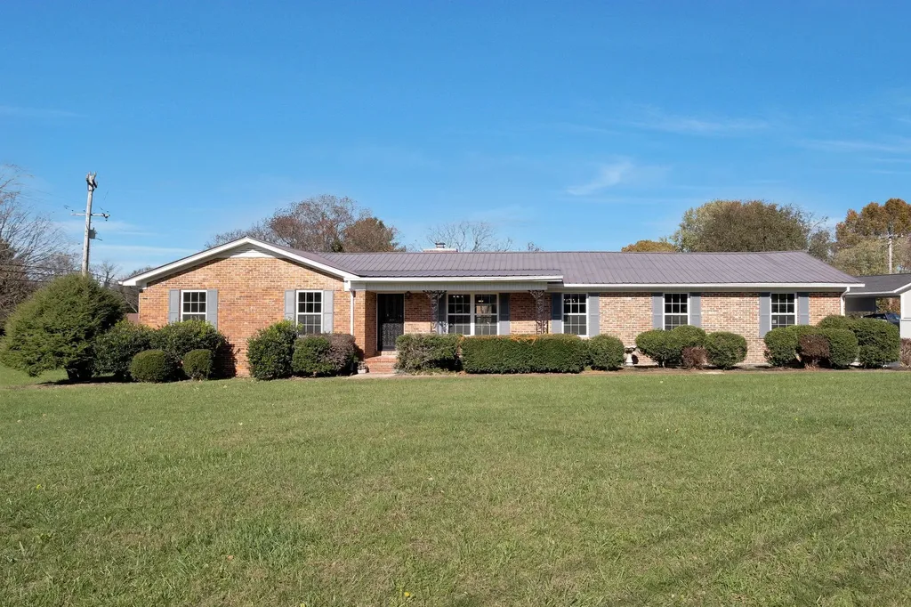 518 Hemingway Drive Columbia TN 38401