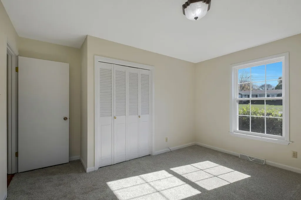 518 Hemingway Drive Columbia TN 38401