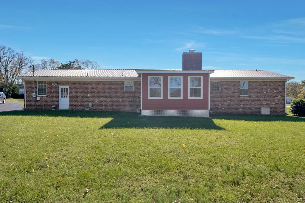518 Hemingway Drive Columbia TN 38401