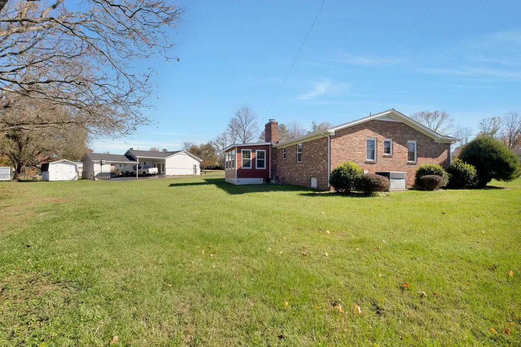 518 Hemingway Drive Columbia TN 38401