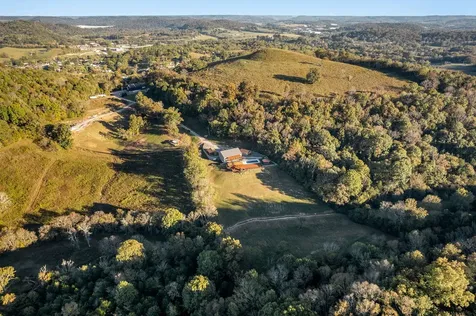 43 Landfill Lane Brush Creek TN 38547