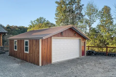 43 Landfill Lane Brush Creek TN 38547