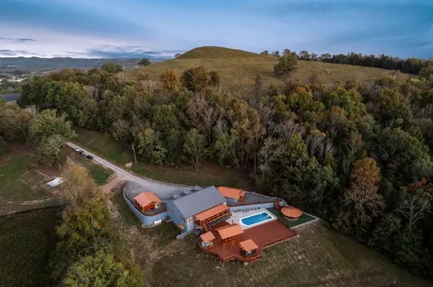 43 Landfill Lane Brush Creek TN 38547