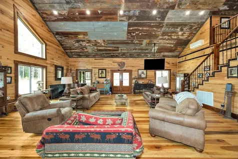 700 Kincaid Road Minor Hill TN 38473