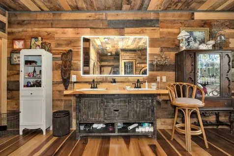 700 Kincaid Road Minor Hill TN 38473