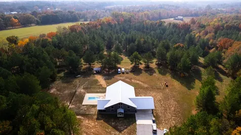 700 Kincaid Road Minor Hill TN 38473