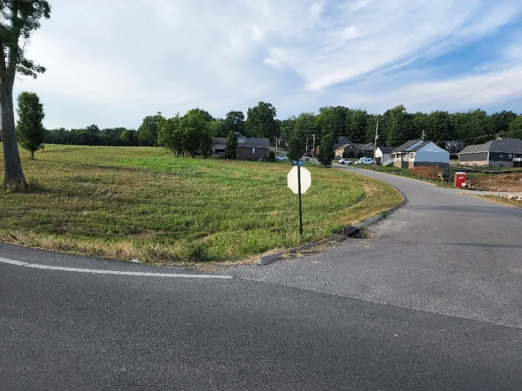 0 Mcmurry Blvd, E Hartsville TN 37074