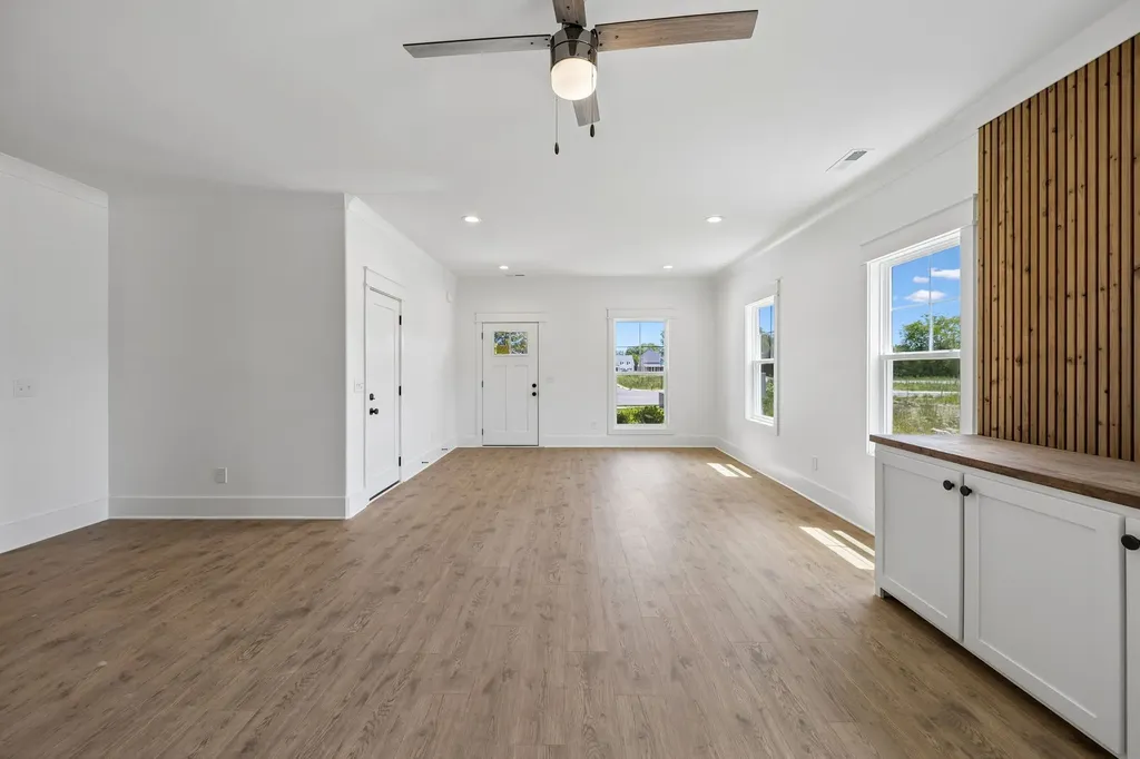 3543 John Richards Drive Murfreesboro TN 37129