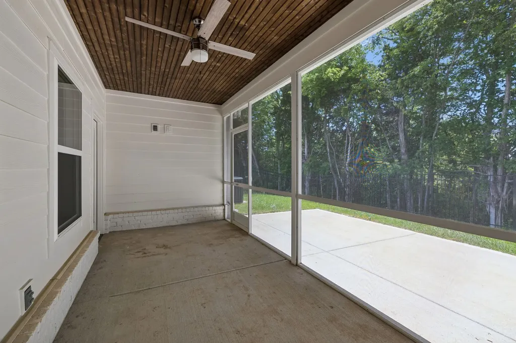 3543 John Richards Drive Murfreesboro TN 37129