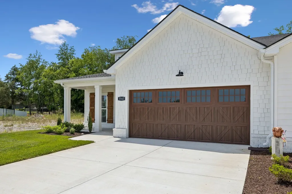 3543 John Richards Drive Murfreesboro TN 37129