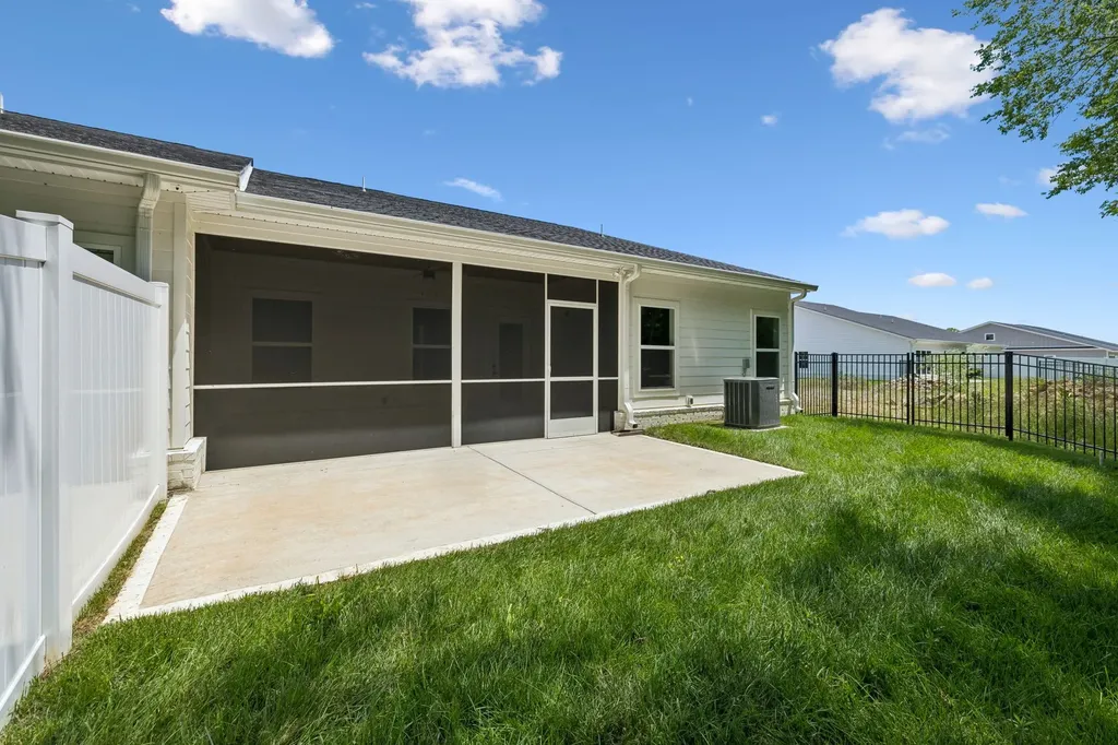 3543 John Richards Drive Murfreesboro TN 37129
