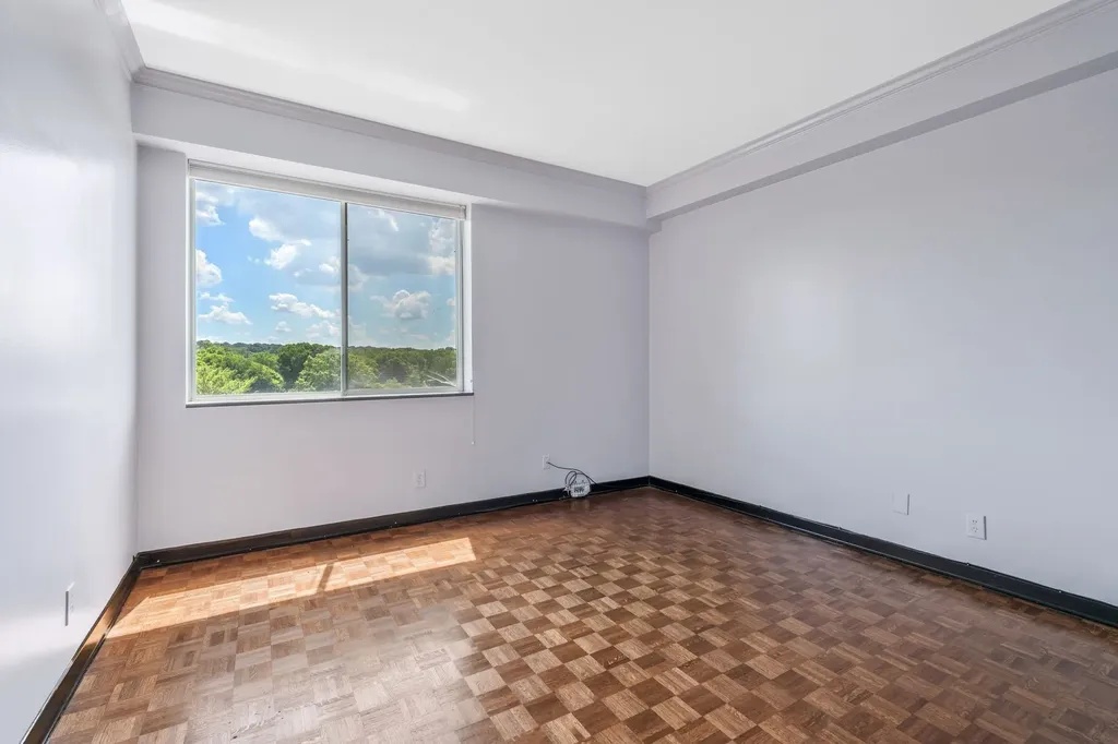 105 Leake Avenue Nashville TN 37205