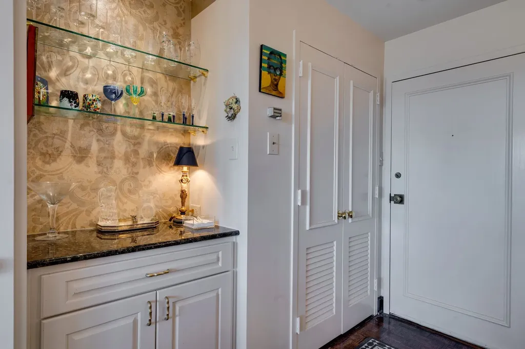 105 Leake Avenue Nashville TN 37205