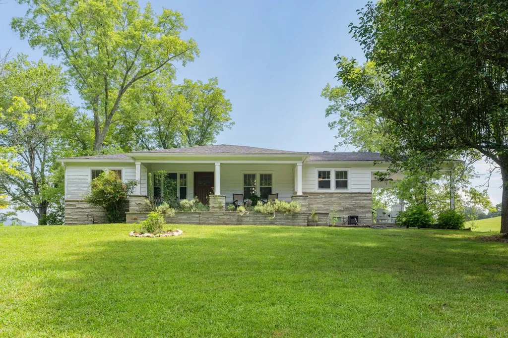 919 John Burch Road Dunlap TN 37327