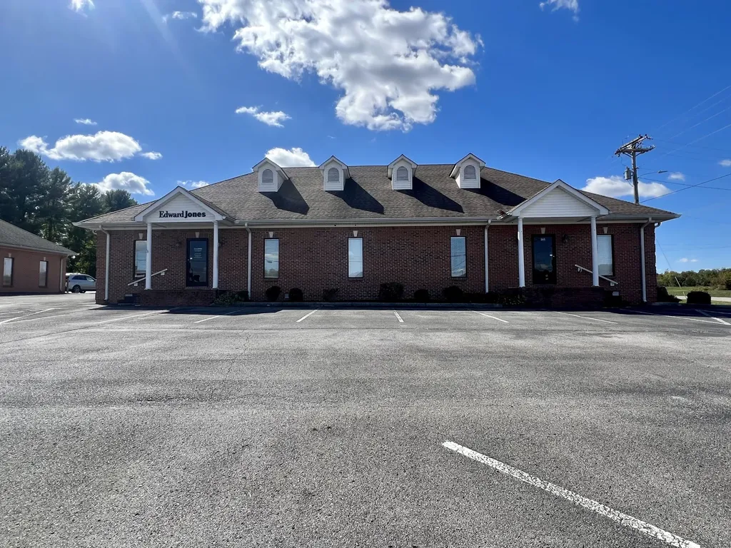 163 Vo Tech Drive Mcminnville TN 37110