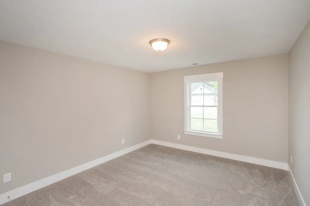130 Brooklyn Avenue Manchester TN 37355