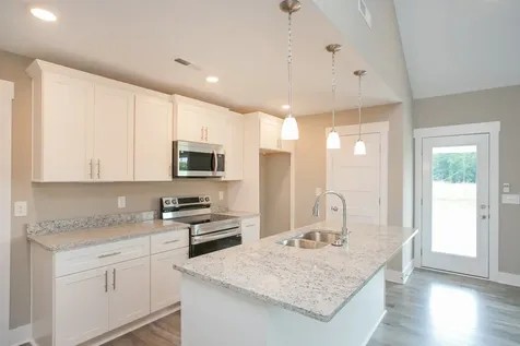 130 Brooklyn Avenue Manchester TN 37355
