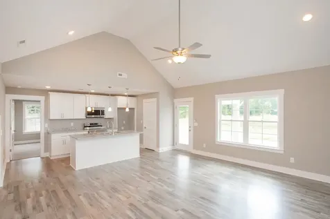 130 Brooklyn Avenue Manchester TN 37355