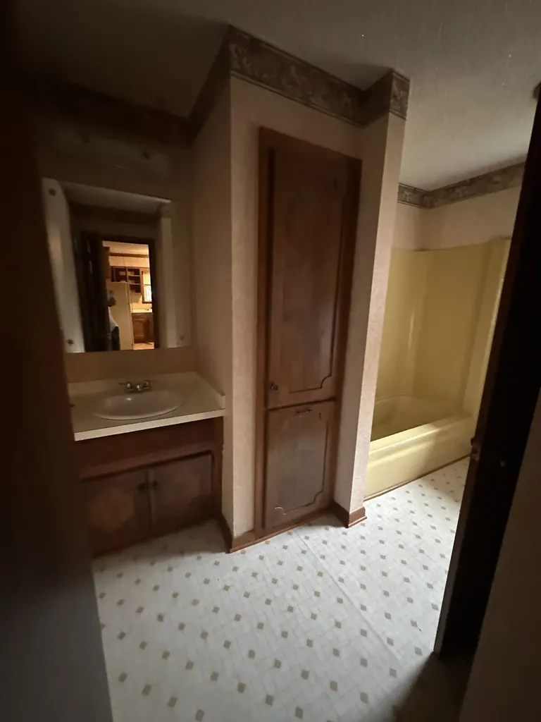 65 Sun Valley Drive Mcminnville TN 37110