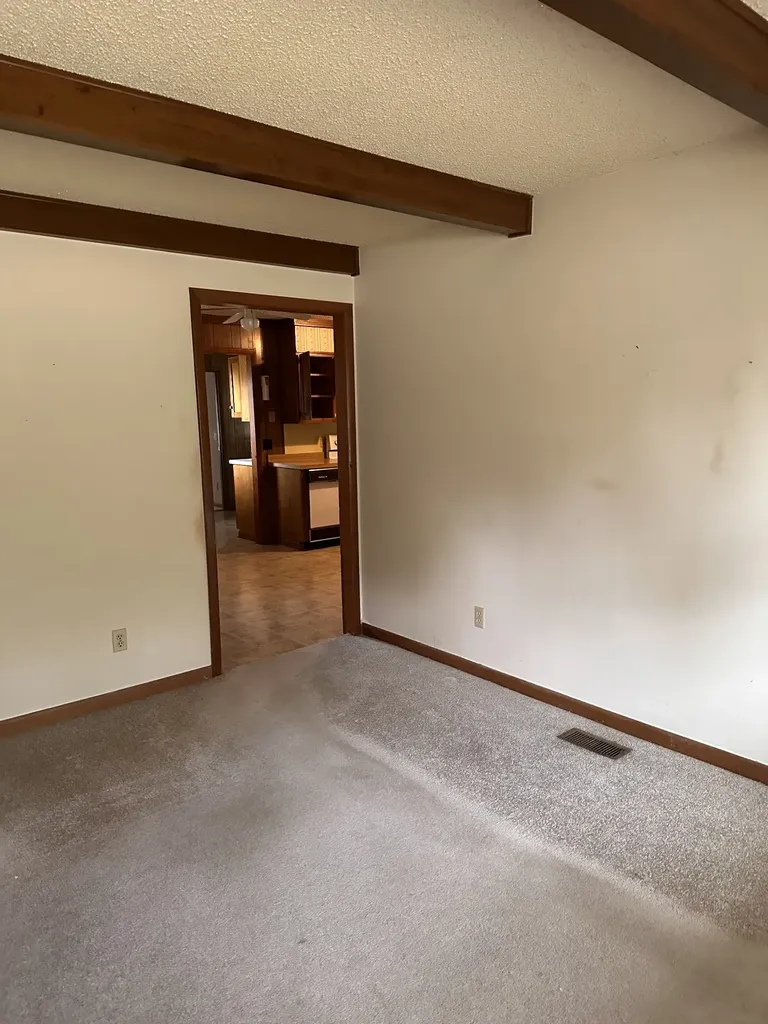 65 Sun Valley Drive Mcminnville TN 37110
