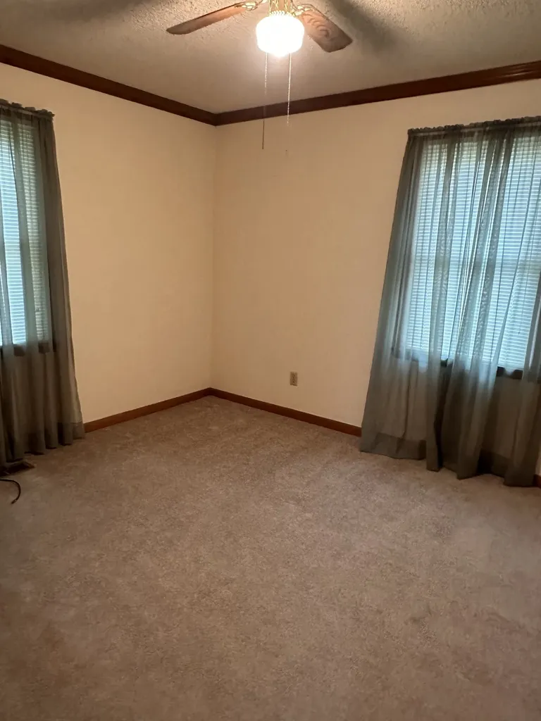 65 Sun Valley Drive Mcminnville TN 37110