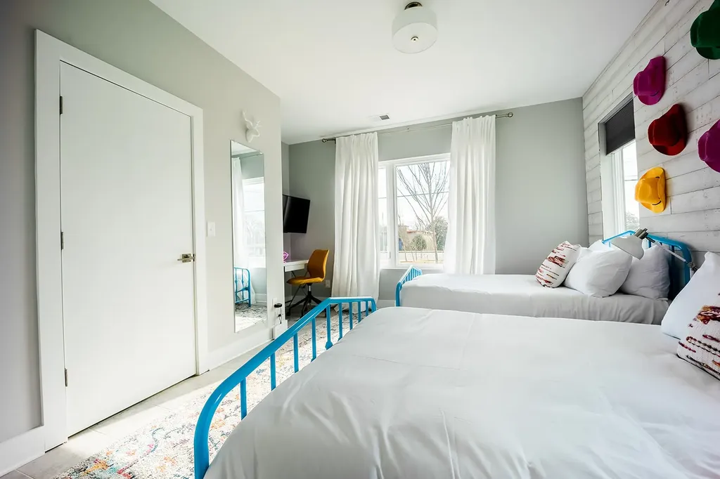 4309 Gallatin Pike Nashville TN 37216