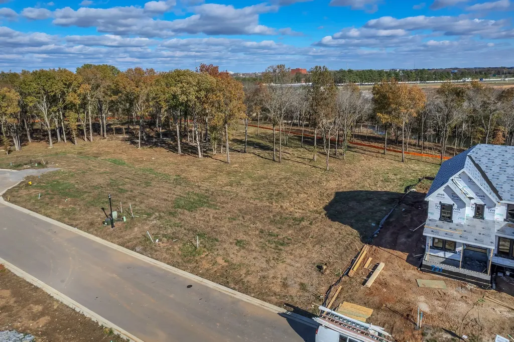 1111 Thomas Johns Court Murfreesboro TN 37128