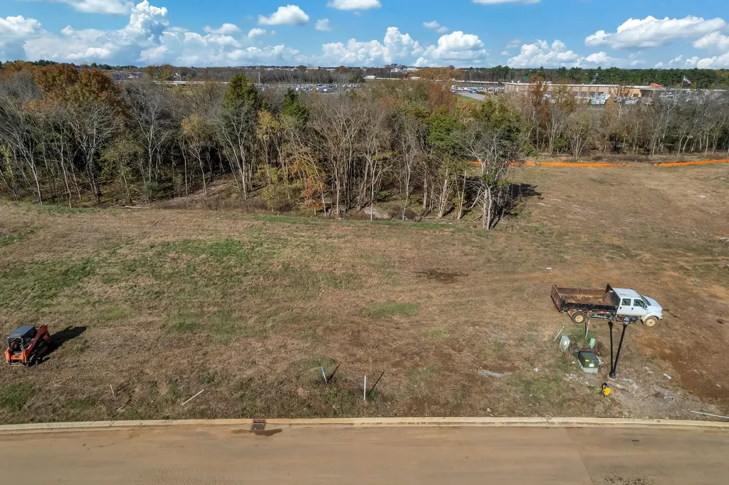 2046 Queenie Johns Drive Murfreesboro TN 37128