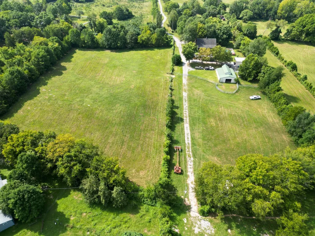15843 Central Pike Lebanon TN 37090