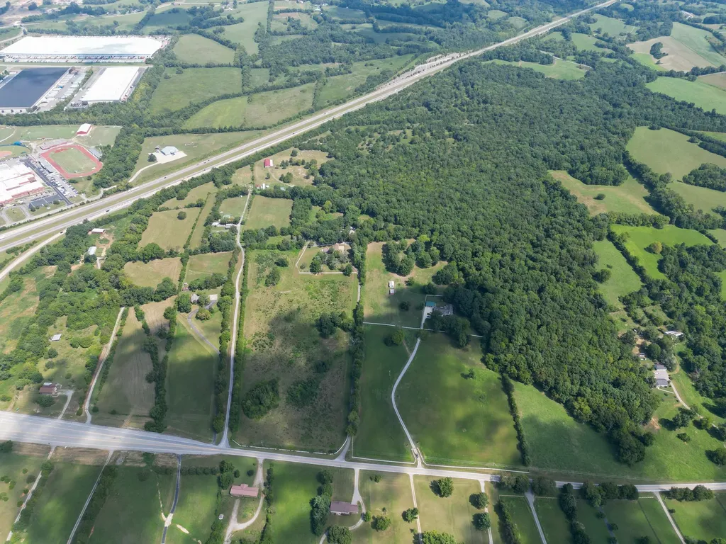 15843 Central Pike Lebanon TN 37090