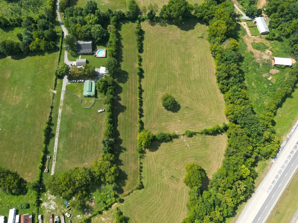 15843 Central Pike Lebanon TN 37090