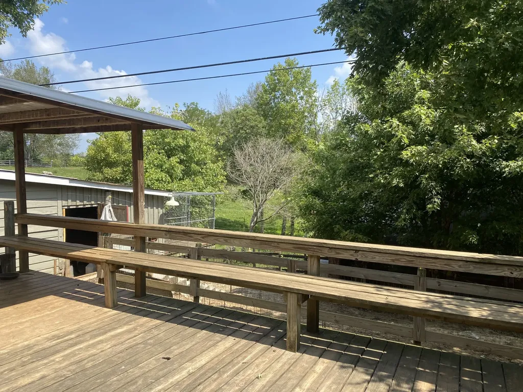 691 Hodges Bridge Road Doyle TN 38559