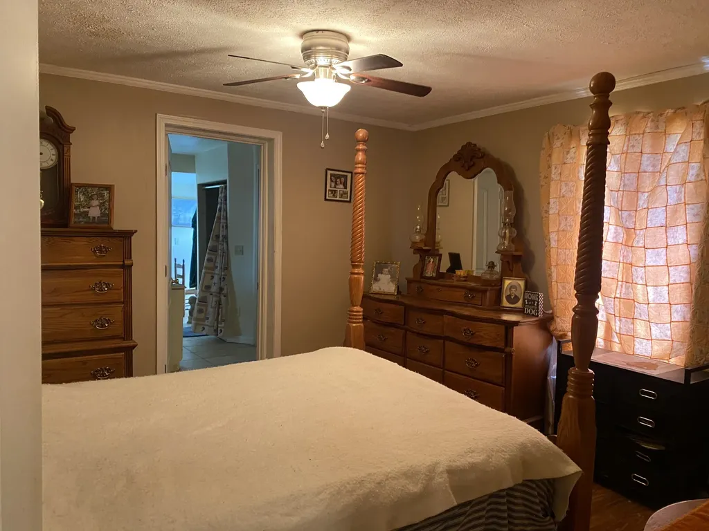 691 Hodges Bridge Road Doyle TN 38559