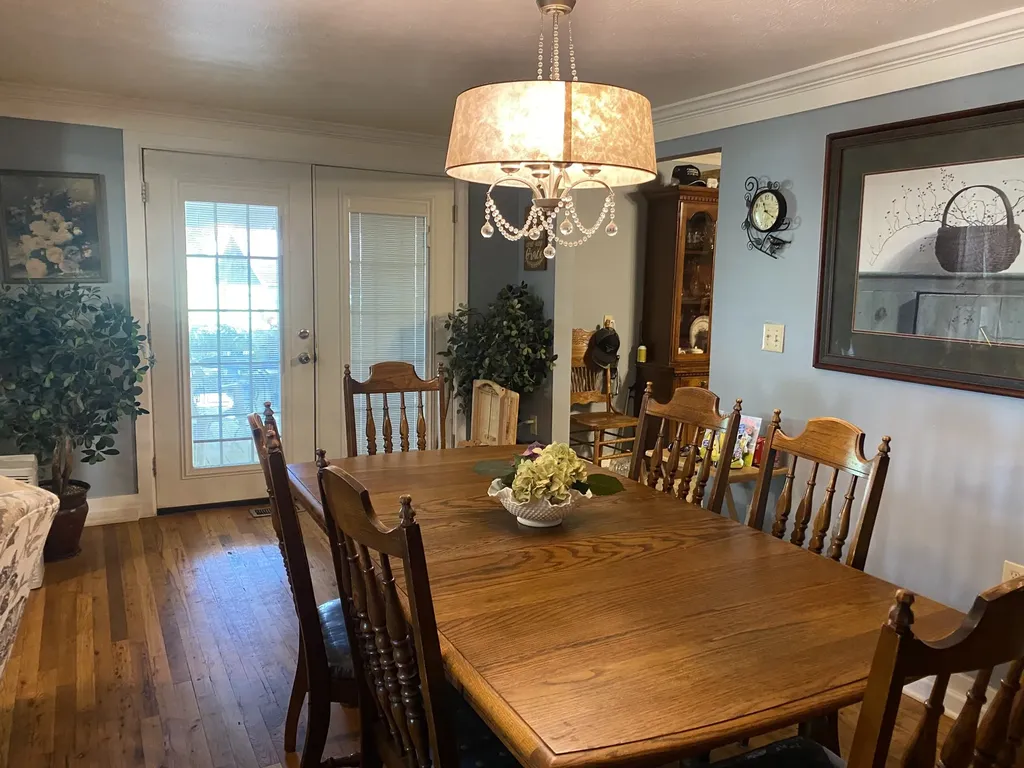 691 Hodges Bridge Road Doyle TN 38559