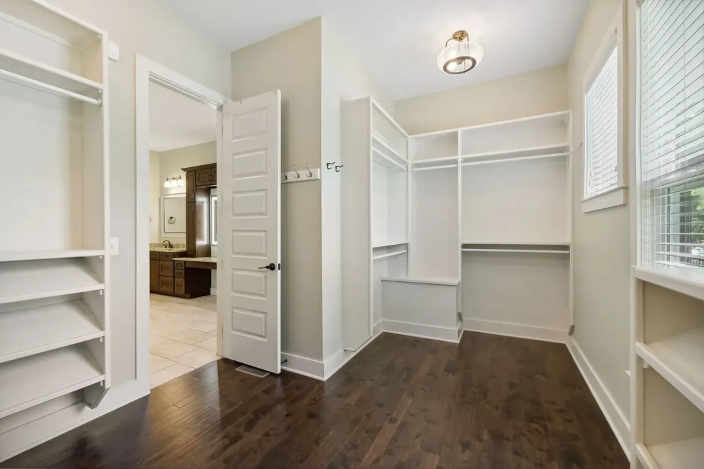 5345 Forest Acres Drive Nashville TN 37220