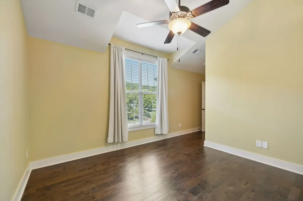5345 Forest Acres Drive Nashville TN 37220