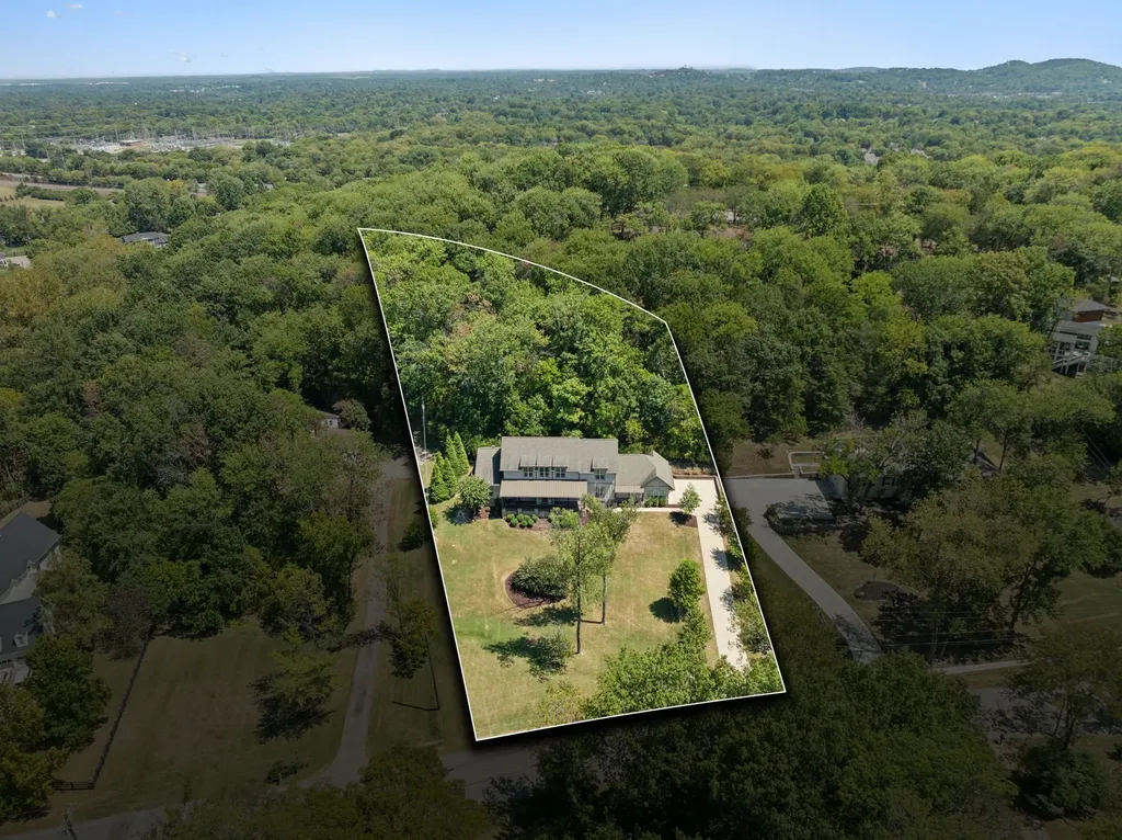 5345 Forest Acres Drive Nashville TN 37220
