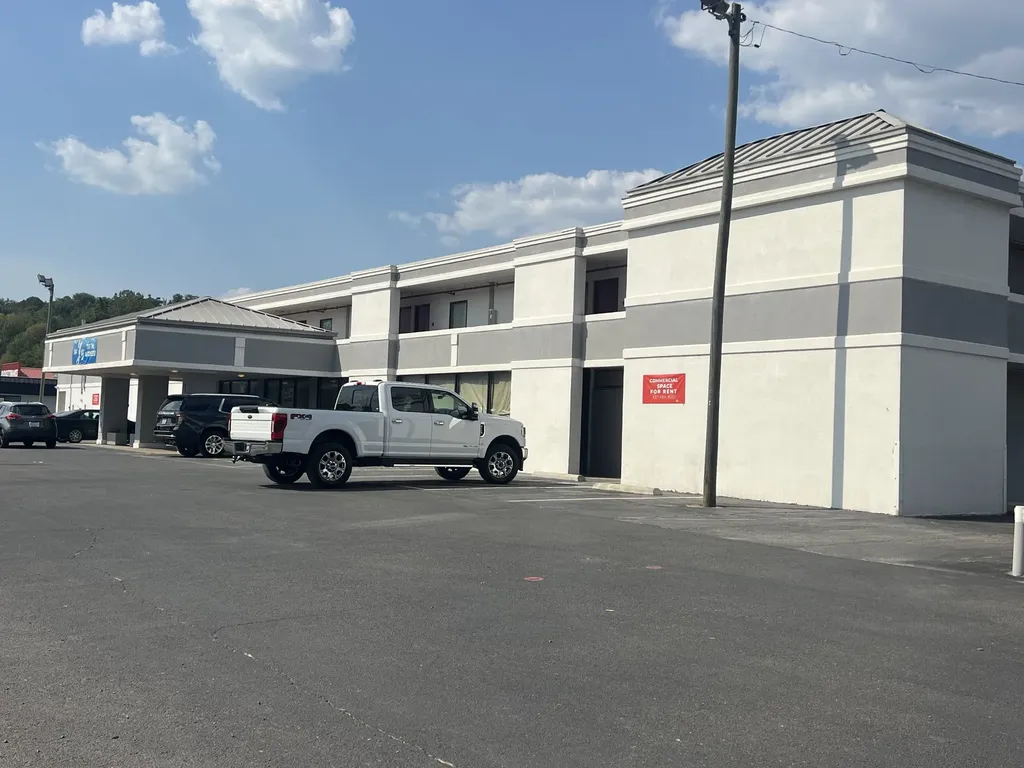 803 N 2nd Street Clarksville TN 37040