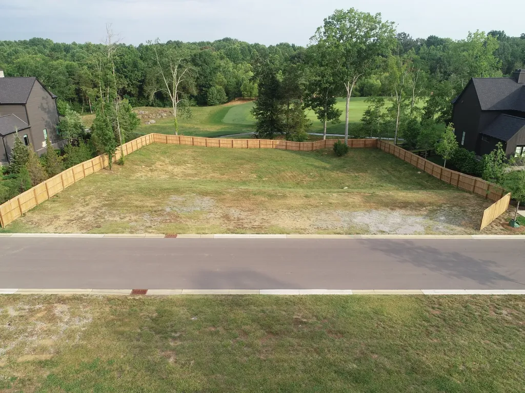 7559 Whiskey Road College Grove TN 37046