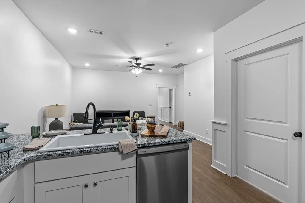 705 S Wall Street Shelbyville TN 37160