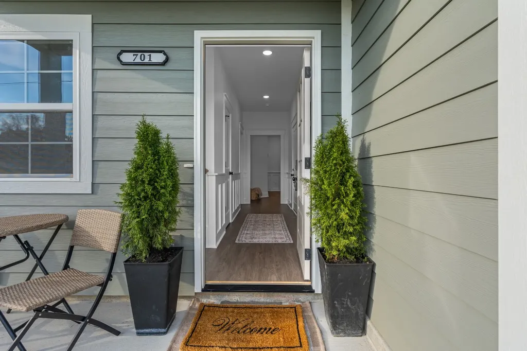705 S Wall Street Shelbyville TN 37160